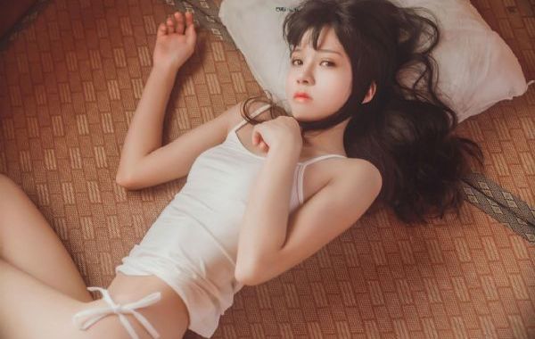 尿在里面h灌尿_720高清视频播放